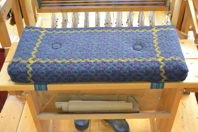 Loom Bench3